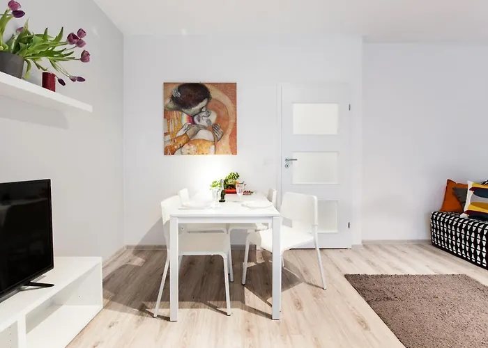 Project Comfort Apartament Dywizjonu 303 175/8 Warszawa