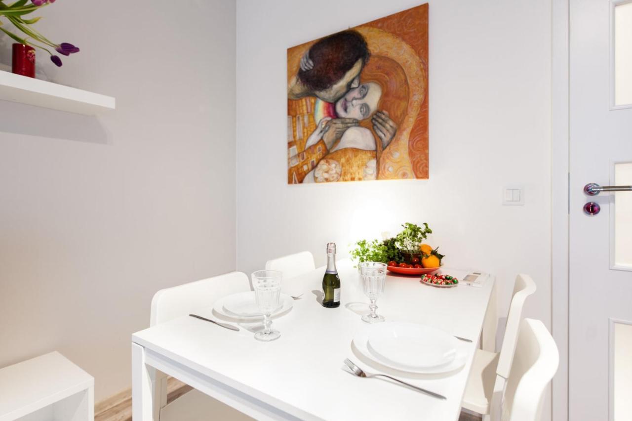 Project Comfort Apartament Dywizjonu 303 175/8 Warsaw